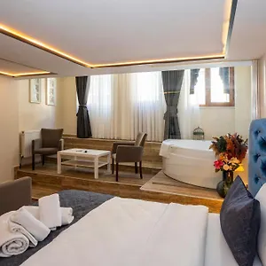 أجنحة أيزا ** اسطنبول